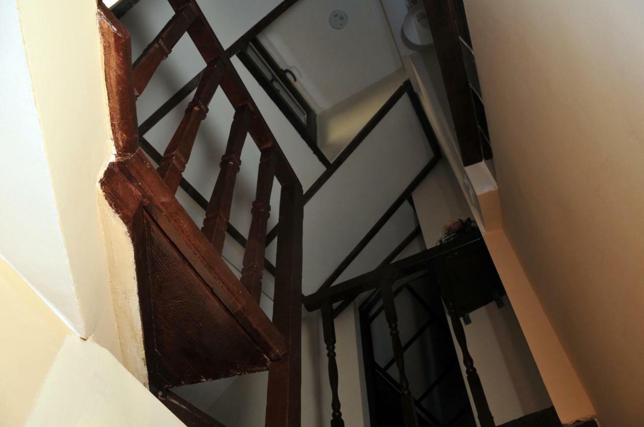 Motor House Unirii Hotell Bucureşti Eksteriør bilde