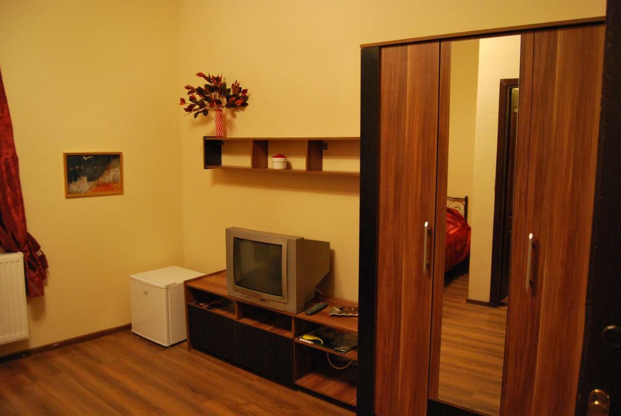 Motor House Unirii Hotell Bucureşti Eksteriør bilde